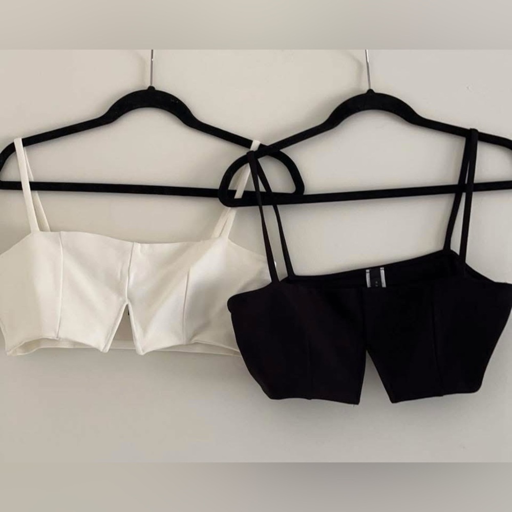 Stylish Women's Black and White Crop Tops